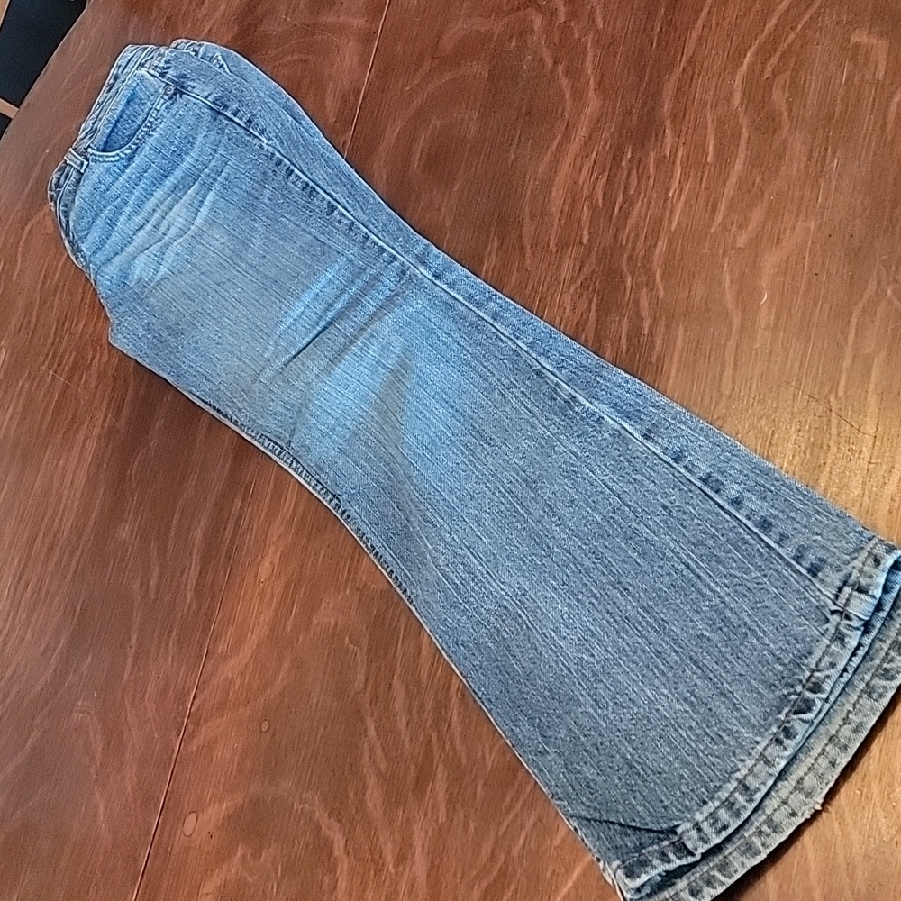 Vintage Lei flared low-rise jeans. - Picture 8 of 8
